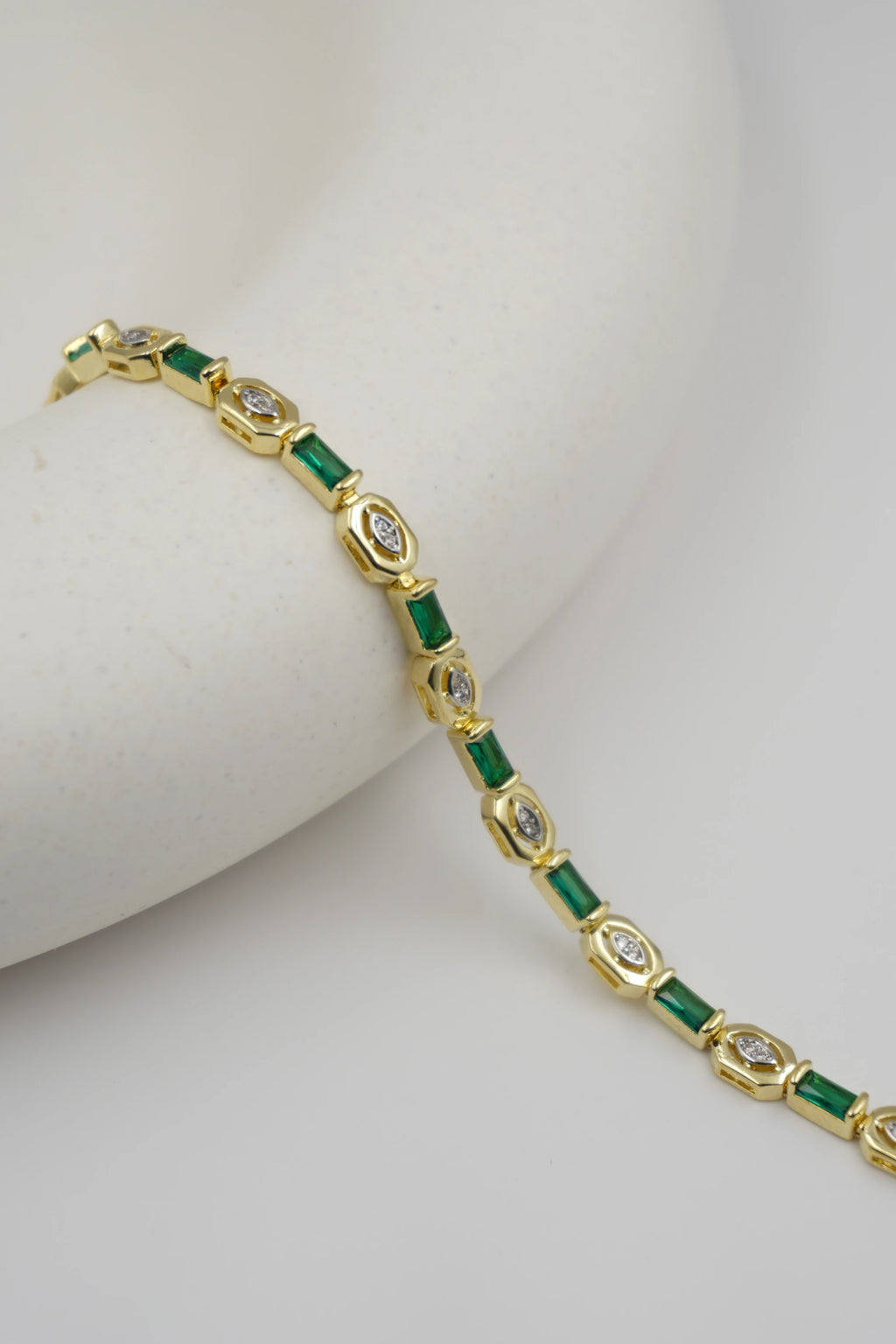 Emerald Glow Baget Bileklik